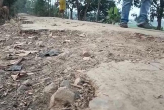 Locals complain of corruption in road Renovation work in Sonamura Durgapur area Locals complain of corruption in road Renovation work in Sonamura Durgapur area